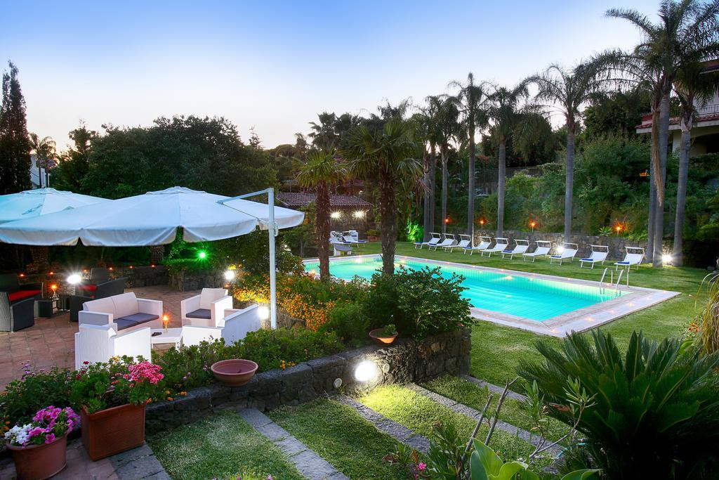 Hgt Supreme Residence San Gregorio di Catania Bagian luar foto